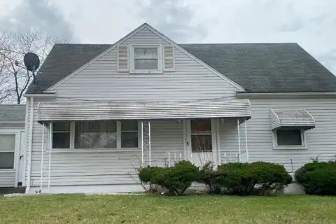 Davis, AKRON, OH 44310