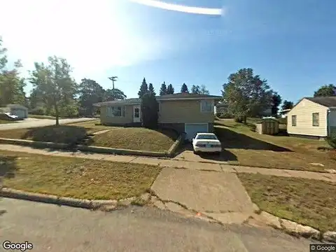 Poplar, ISHPEMING, MI 49849