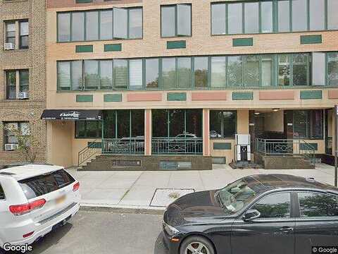 Shore, BROOKLYN, NY 11209