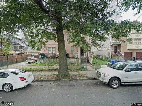 E 26Th St, PATERSON, NJ 07504