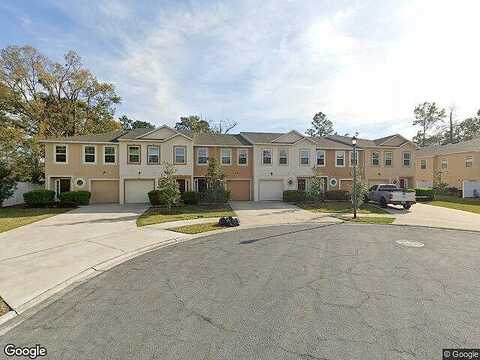 St Ives Ct, Jacksonville, FL 32244