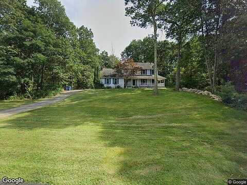 Branden, TOLLAND, CT 06084