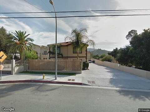 Valmont, TUJUNGA, CA 91042