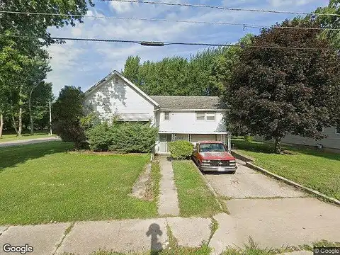 Avenue L, STERLING, IL 61081
