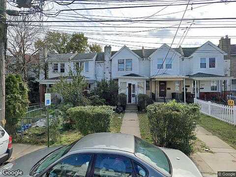 Greenwood, UPPER DARBY, PA 19082