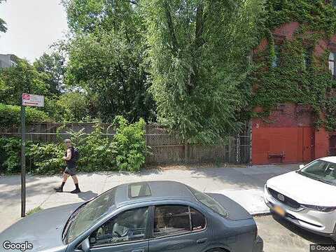 Driggs, BROOKLYN, NY 11211