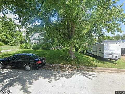 5Th, BUFFALO, IA 52728