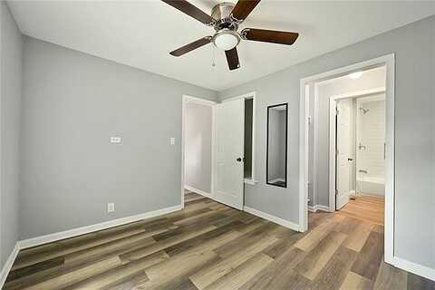Willis, INDEPENDENCE, MO 64050
