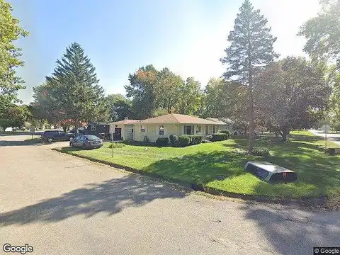 North, HENRY, IL 61537
