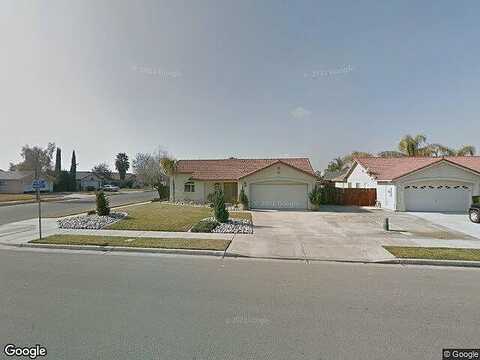 Claudia, LEMOORE, CA 93245