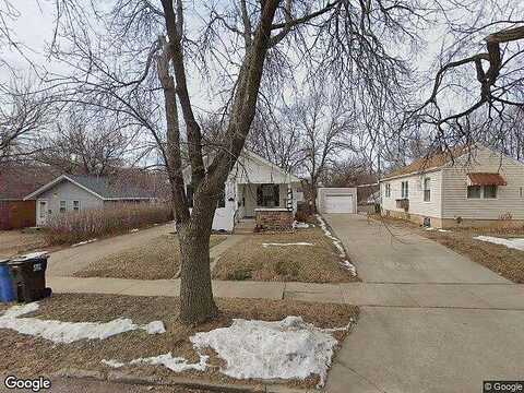 Lake, SIOUX FALLS, SD 57104