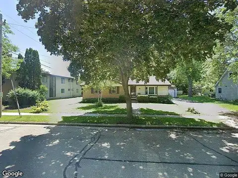 Washington, WAUKESHA, WI 53188