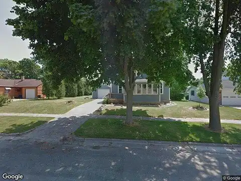 Henry, KEWAUNEE, WI 54216