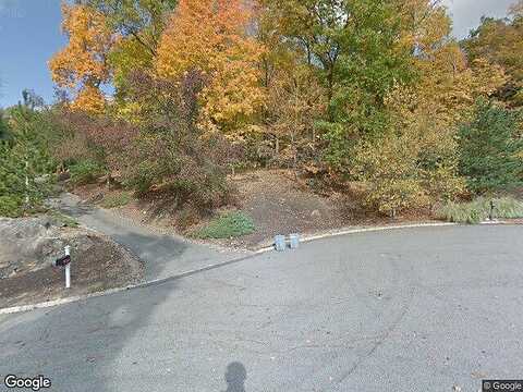 Cliffside Trl, BOONTON, NJ 07005