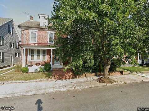 West, CARLISLE, PA 17013