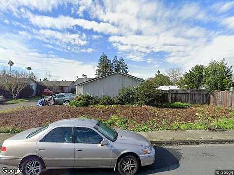 Circle, ROHNERT PARK, CA 94928