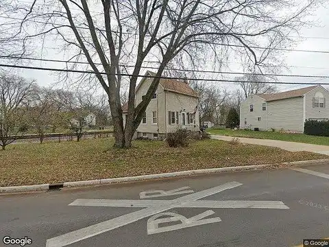 Wicker, WOODSTOCK, IL 60098