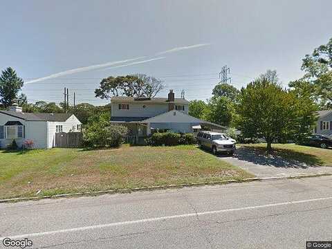 Eastwood, CENTEREACH, NY 11720