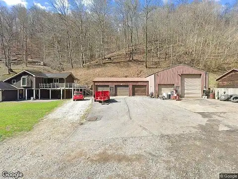 Slones, SHELBIANA, KY 41562
