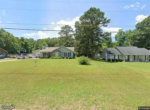 Lee Road 235, SMITHS STATION, AL 36877