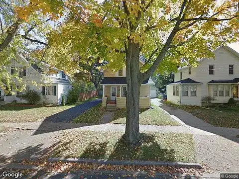 Douglas, JACKSON, MI 49203