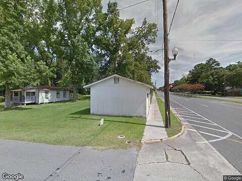 Julian Pl, WOODBINE, GA 31569
