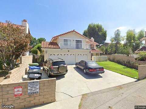 Nita, CANOGA PARK, CA 91304