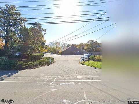 Main, HYANNIS, MA 02601