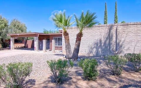 Clarence, TUCSON, AZ 85715