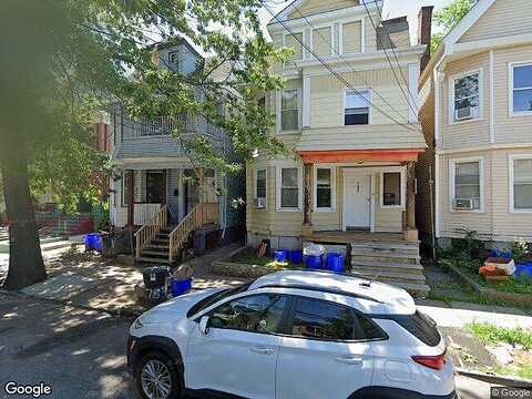 13Th, NEWARK, NJ 07108