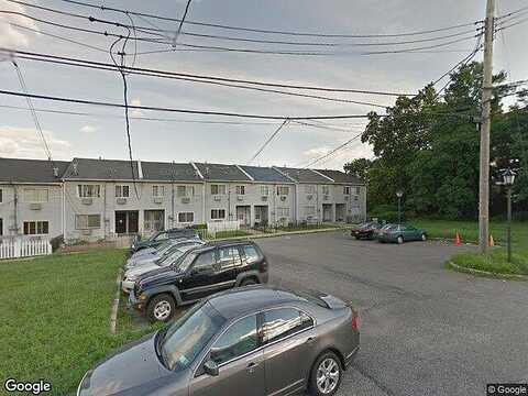 Clarke Lane, Staten Island, NY 10304