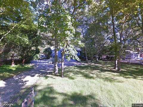 Cape, EAST HAMPTON, NY 11937