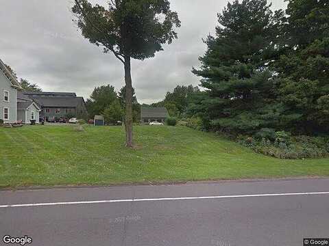 Main, NEWTOWN, CT 06470