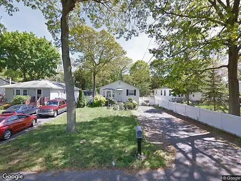 Oakdale, SELDEN, NY 11784