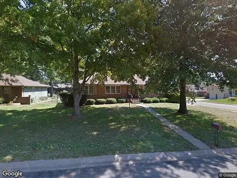 13Th, BLUE SPRINGS, MO 64015