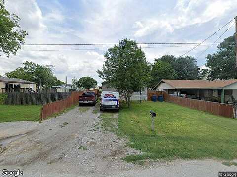 9Th, SOMERSET, TX 78069