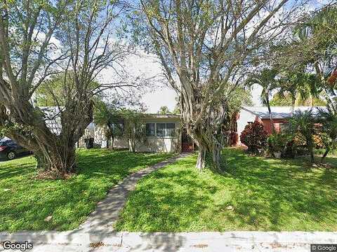 Palmway, Lake Worth, FL 33460