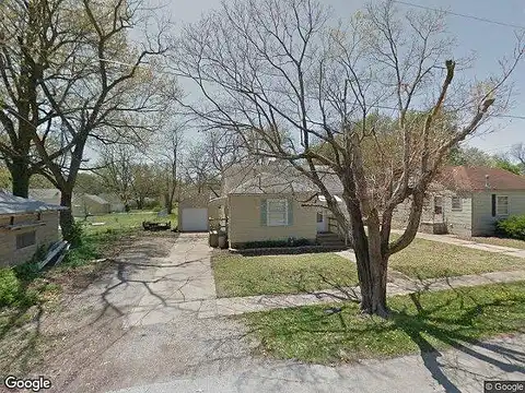 Walnut, CHANUTE, KS 66720