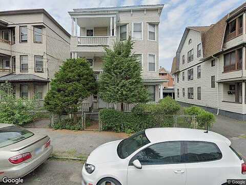 Waldorf Ave, BRIDGEPORT, CT 06605