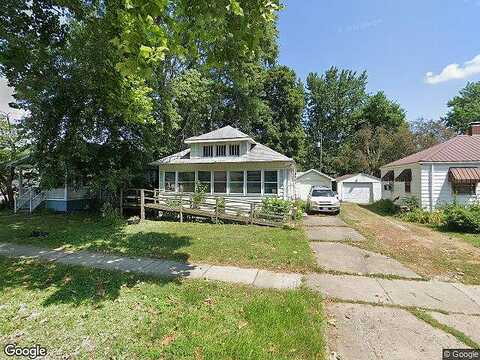 Vine, CHAMPAIGN, IL 61820
