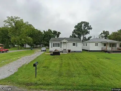 5Th, UNIONTOWN, KY 42461