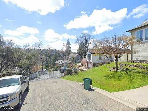 Pino Vista, PLACERVILLE, CA 95667