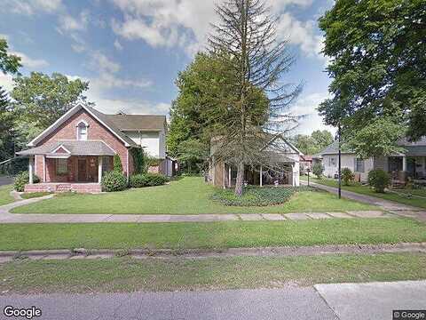 8Th, CLINTON, IN 47842
