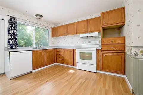 La Bonne, MANCHESTER, MO 63021