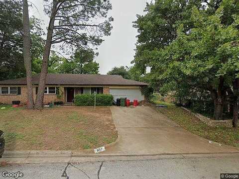 Cheryl, HURST, TX 76053