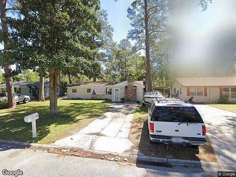 Lyn, SAVANNAH, GA 31406
