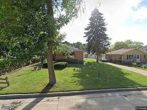 Potomac, MILWAUKEE, WI 53225