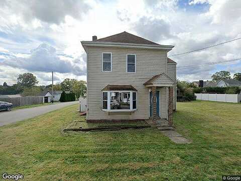 Speyer Ave, MONACA, PA 15061