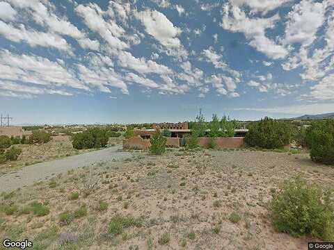 Domingo, SANTA FE, NM 87508