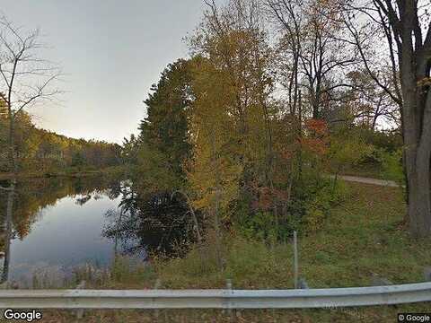 Pine, TEMPLETON, MA 01468
